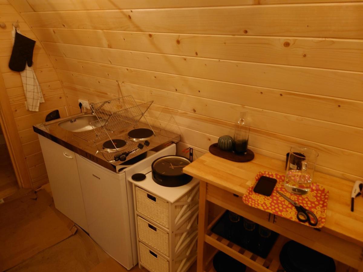 Cosy Cabin Hallstahammar Extérieur photo